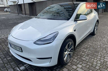 Tesla Model Y 2021