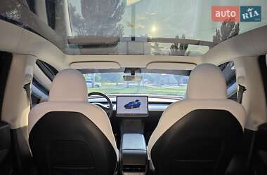 Внедорожник / Кроссовер Tesla Model Y 2023 в 