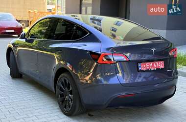 Внедорожник / Кроссовер Tesla Model Y 2023 в 