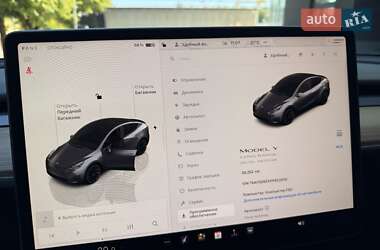 Внедорожник / Кроссовер Tesla Model Y 2023 в 