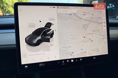 Внедорожник / Кроссовер Tesla Model Y 2023 в 