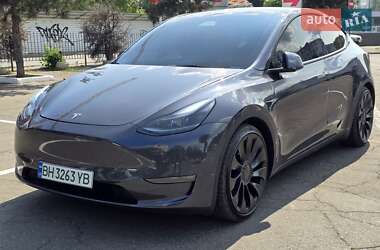 Внедорожник / Кроссовер Tesla Model Y 2022 в 