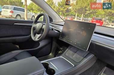 Внедорожник / Кроссовер Tesla Model Y 2022 в 