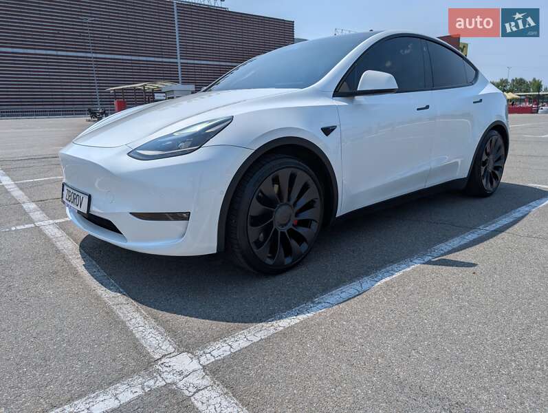 Внедорожник / Кроссовер Tesla Model Y 2022 в 