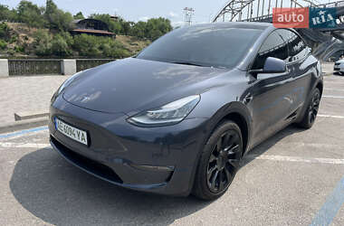 Позашляховик / Кросовер Tesla Model Y 2023 в Дніпрі