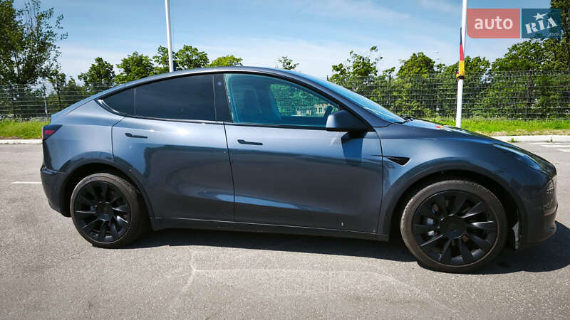 Внедорожник / Кроссовер Tesla Model Y 2022 в Харькове