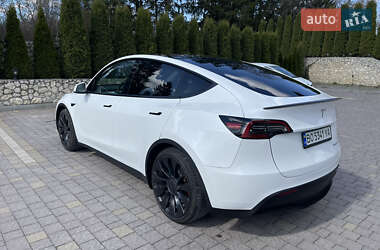 Внедорожник / Кроссовер Tesla Model Y 2023 в 