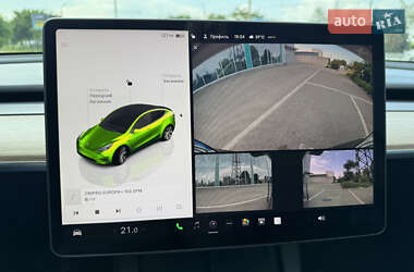 Внедорожник / Кроссовер Tesla Model Y 2023 в 