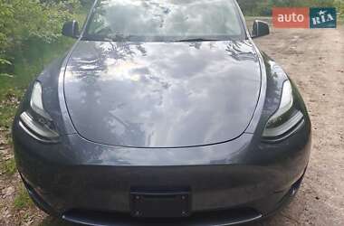 Позашляховик / Кросовер Tesla Model Y 2023 в 