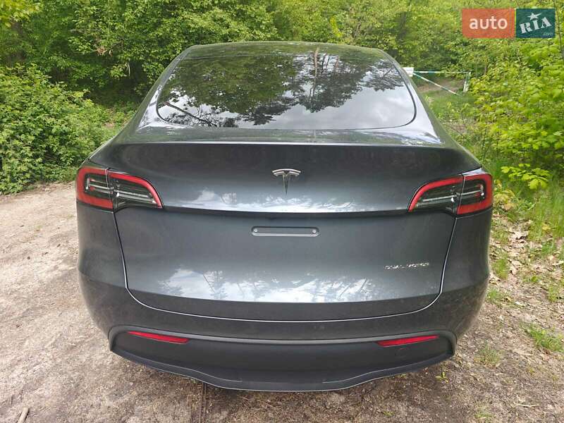 Позашляховик / Кросовер Tesla Model Y 2023 в Боярці