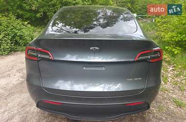 Позашляховик / Кросовер Tesla Model Y 2023 в 