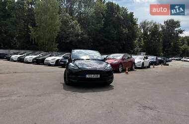 Внедорожник / Кроссовер Tesla Model Y 2022 в Киеве