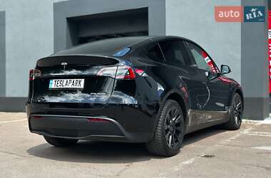 Внедорожник / Кроссовер Tesla Model Y 2022 в 