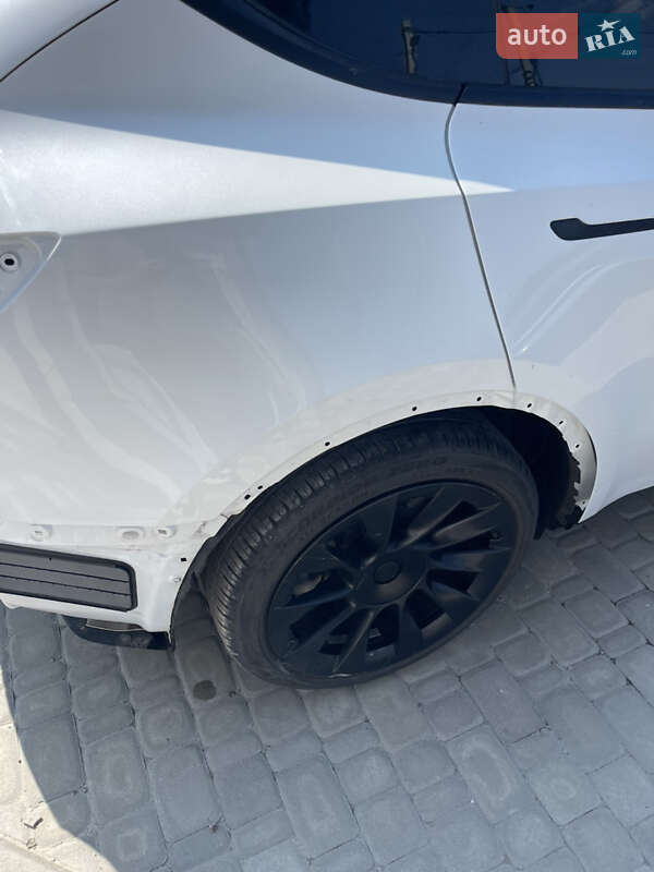 Внедорожник / Кроссовер Tesla Model Y 2021 в Софиевской Борщаговке