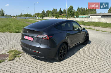 Внедорожник / Кроссовер Tesla Model Y 2024 в 