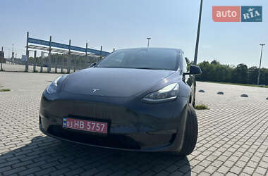 Внедорожник / Кроссовер Tesla Model Y 2024 в 