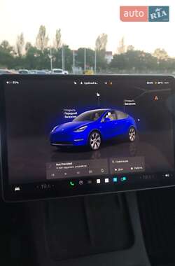 Внедорожник / Кроссовер Tesla Model Y 2023 в 