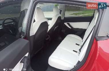 Позашляховик / Кросовер Tesla Model Y 2021 в 