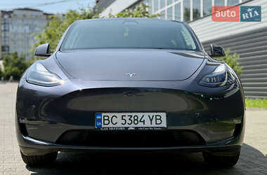 Позашляховик / Кросовер Tesla Model Y 2023 в 