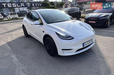 Внедорожник / Кроссовер Tesla Model Y 2021 в 