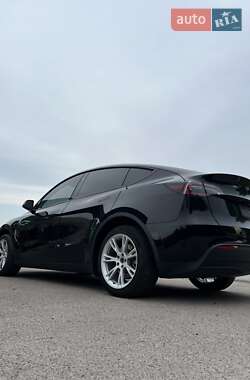 Tesla Model Y 2023 Tesla Model Y 2023