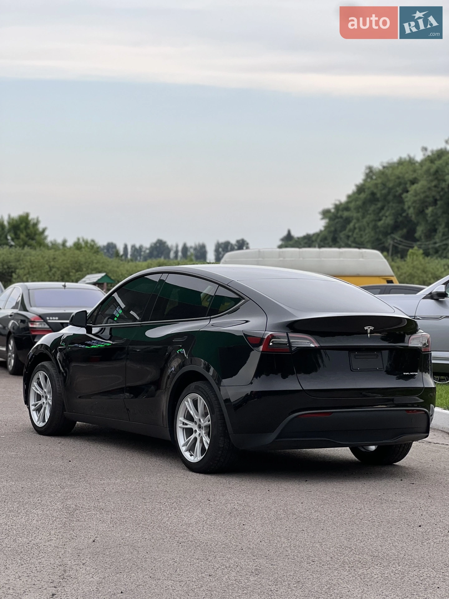 2023 Tesla Model Y - мініатюра 12