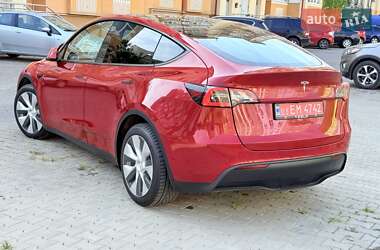 Внедорожник / Кроссовер Tesla Model Y 2021 в 
