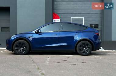 Внедорожник / Кроссовер Tesla Model Y 2024 в 