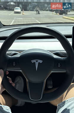 Внедорожник / Кроссовер Tesla Model Y 2022 в 
