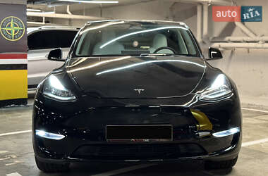 Внедорожник / Кроссовер Tesla Model Y 2021 в 