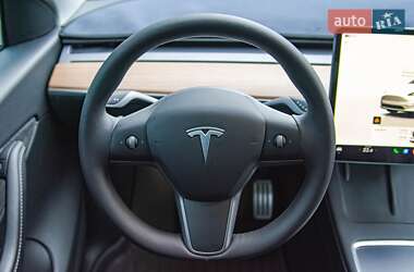 Внедорожник / Кроссовер Tesla Model Y 2022 в 