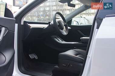 Внедорожник / Кроссовер Tesla Model Y 2022 в 