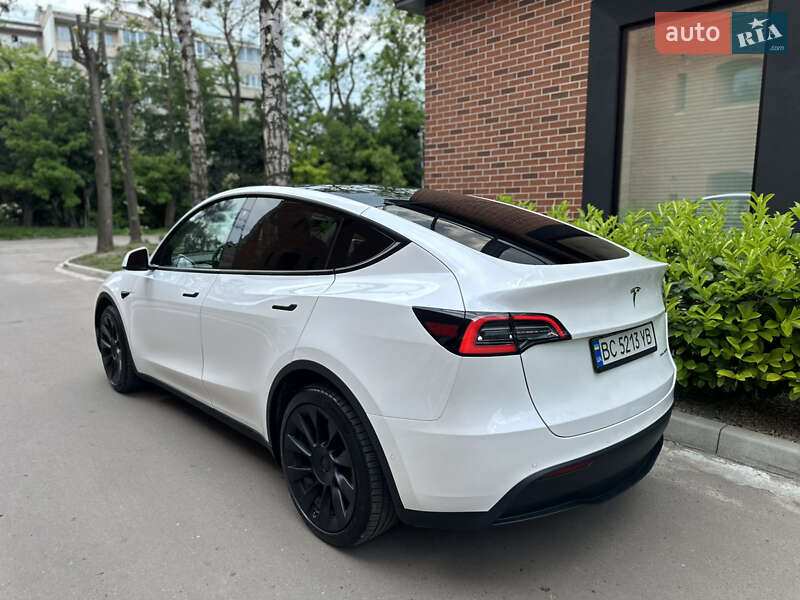 Позашляховик / Кросовер Tesla Model Y 2020 в Львові