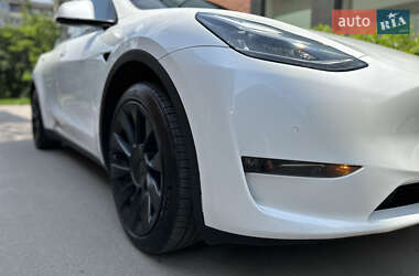 Внедорожник / Кроссовер Tesla Model Y 2020 в 
