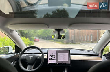 Внедорожник / Кроссовер Tesla Model Y 2020 в 