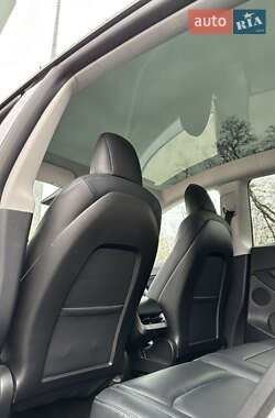 Внедорожник / Кроссовер Tesla Model Y 2020 в Киеве