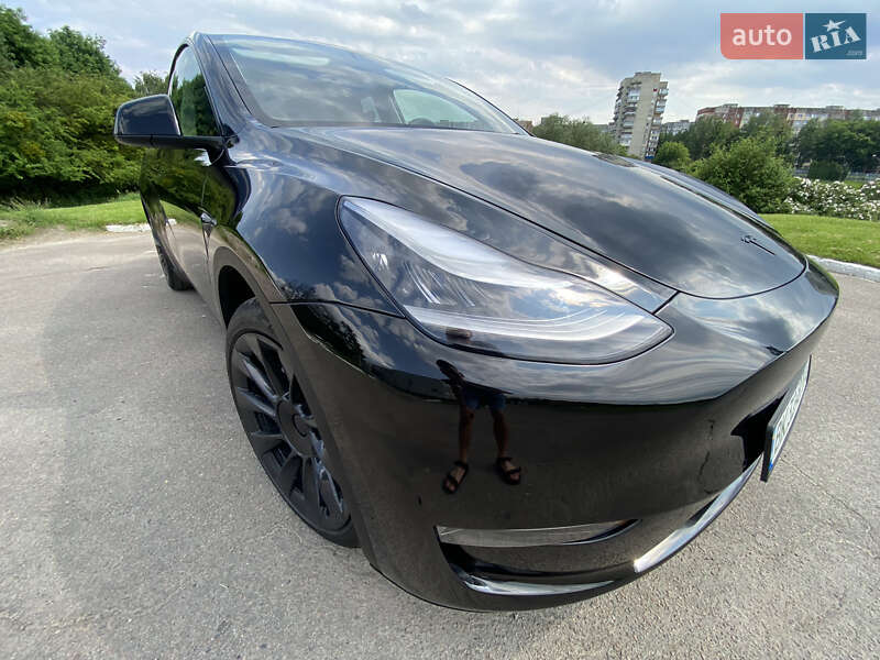 Внедорожник / Кроссовер Tesla Model Y 2022 в Ровно