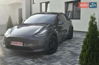Внедорожник / Кроссовер Tesla Model Y 2021 в 
