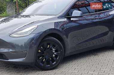 Внедорожник / Кроссовер Tesla Model Y 2021 в 