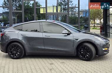 Внедорожник / Кроссовер Tesla Model Y 2021 в 