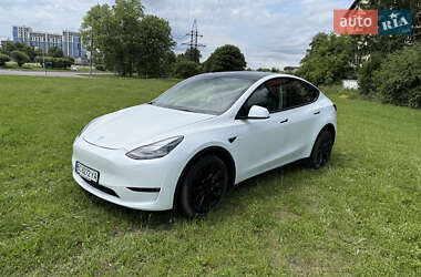 Внедорожник / Кроссовер Tesla Model Y 2023 в 