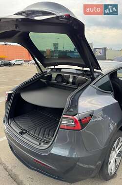 Внедорожник / Кроссовер Tesla Model Y 2022 в 