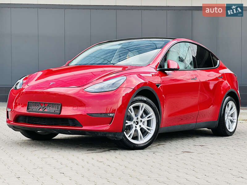 Внедорожник / Кроссовер Tesla Model Y 2023 в 