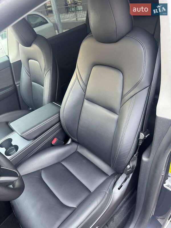 Внедорожник / Кроссовер Tesla Model Y 2022 в Киеве фото 21 Внедорожник / Кроссовер Tesla Model Y 2022 в Киеве