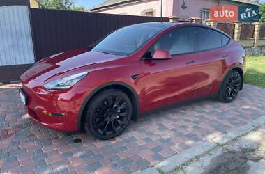 Внедорожник / Кроссовер Tesla Model Y 2021 в 