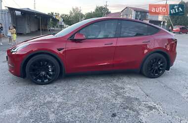Внедорожник / Кроссовер Tesla Model Y 2021 в 