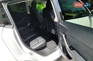 Внедорожник / Кроссовер Tesla Model Y 2020 в 