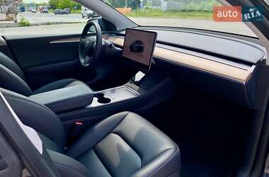 Внедорожник / Кроссовер Tesla Model Y 2022 в 