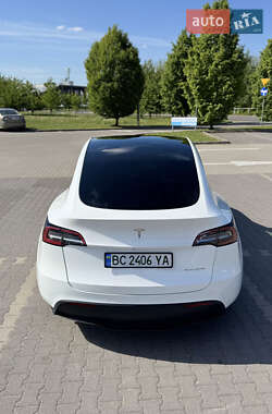Внедорожник / Кроссовер Tesla Model Y 2021 в Львове
