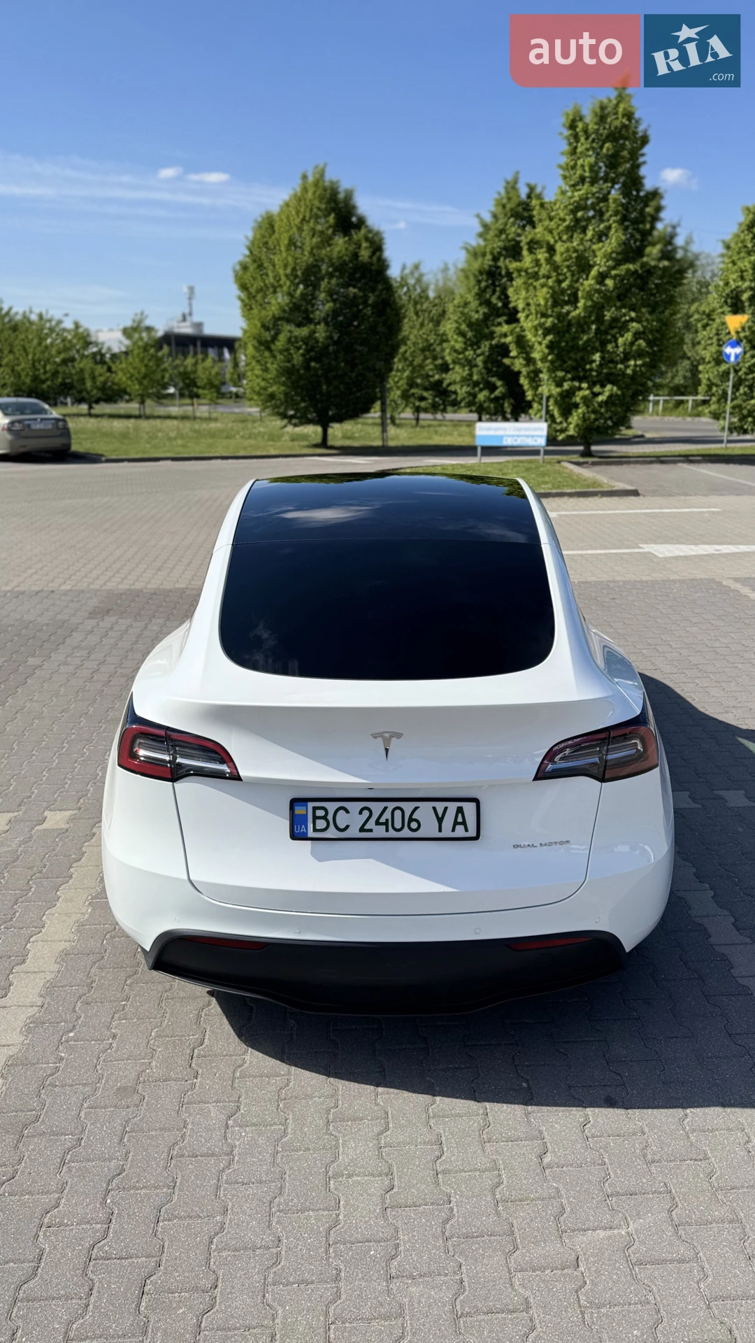2021 Tesla Model Y - мініатюра 9